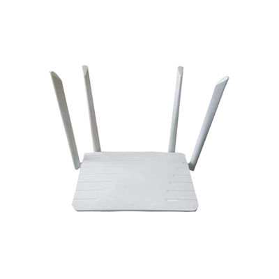 3 LAN / 1 WAN 4G Cpe Router 300Mbps 30 User MTK7620N Chip